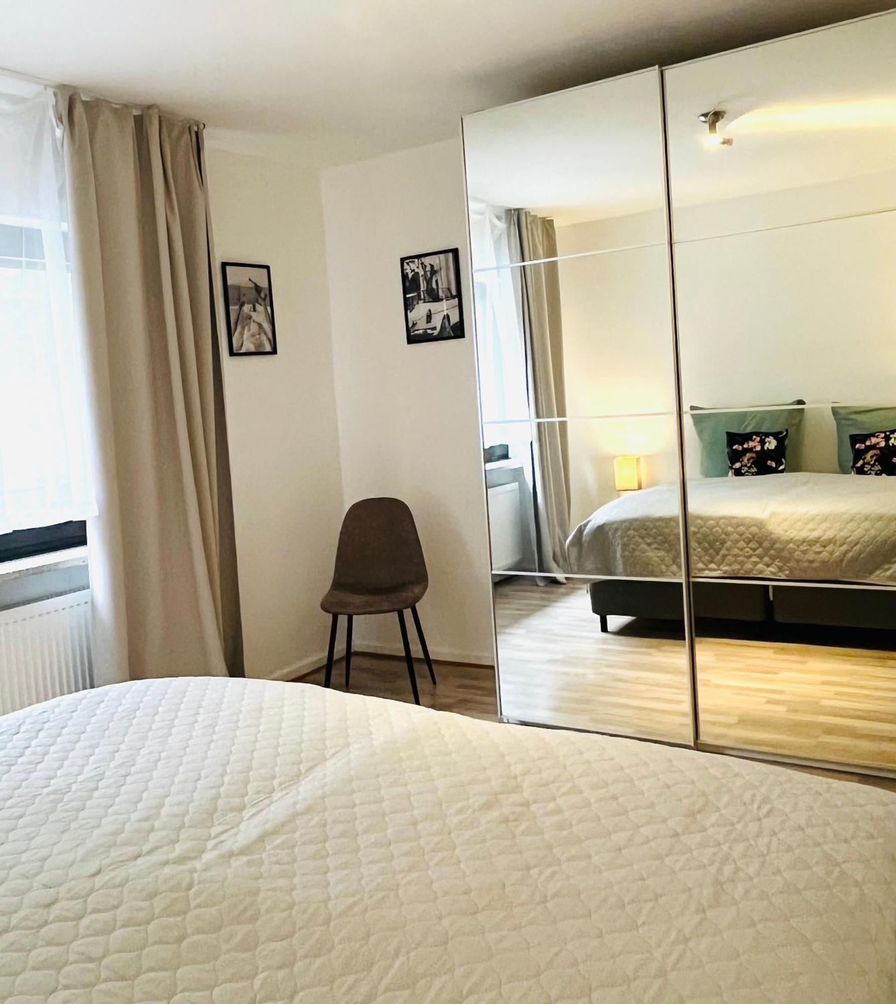 Casa Inn Parkview - Relax & Chill - Perfect For Business Travel, Weekend Trip, Family&Friends, Dogs Lover, Romance, Layover Or Longstay Лимбург-на-Лане Екстериор снимка